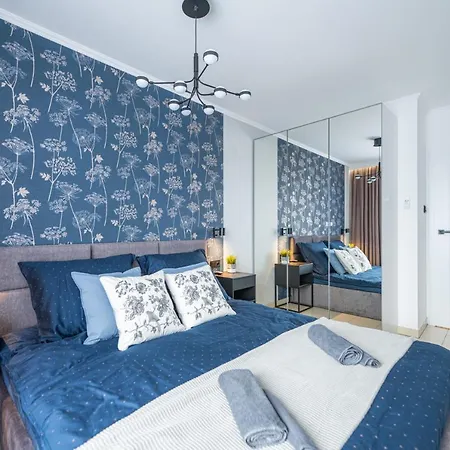 Apartment Apartament 55M2 - Darmowy Garaz - Klimatyzacja - Centrum - 24Na7 Breslau